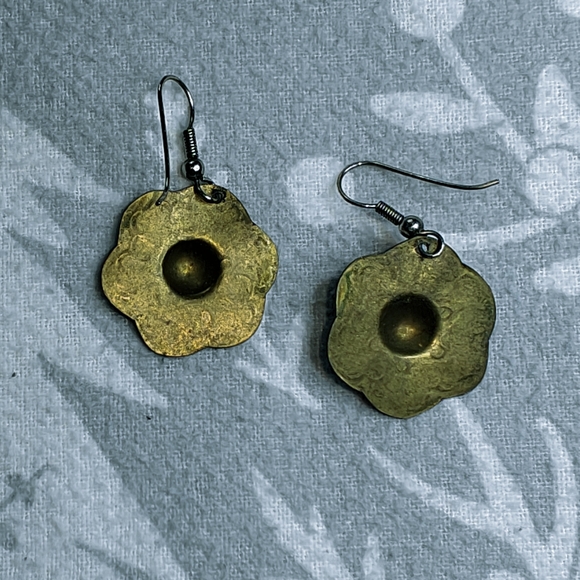 Vintage Brass/ gold-tone drop earrings - Picture 3 of 4